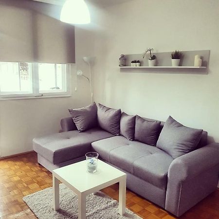 Apartman Kej Pirot Exteriér fotografie