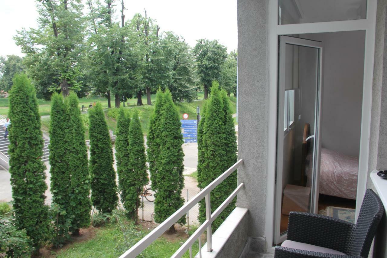 Apartman Kej Pirot Exteriér fotografie