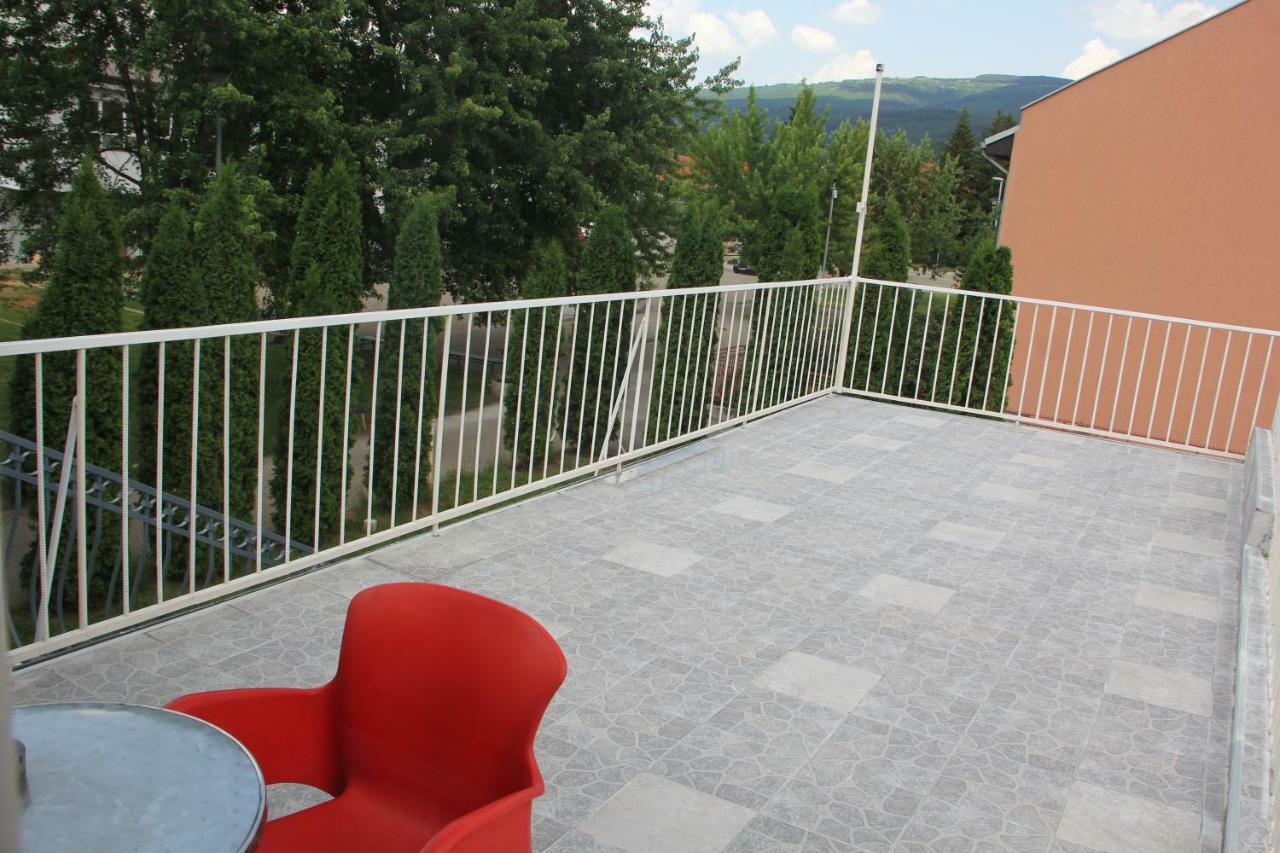 Apartman Kej Pirot Exteriér fotografie